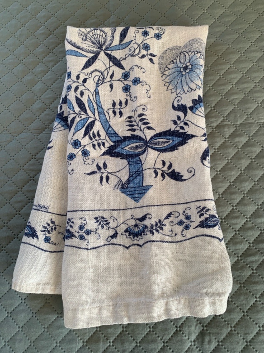 Vintage Kay Dee Delft Blue Linen Tea Towel Wallhanging